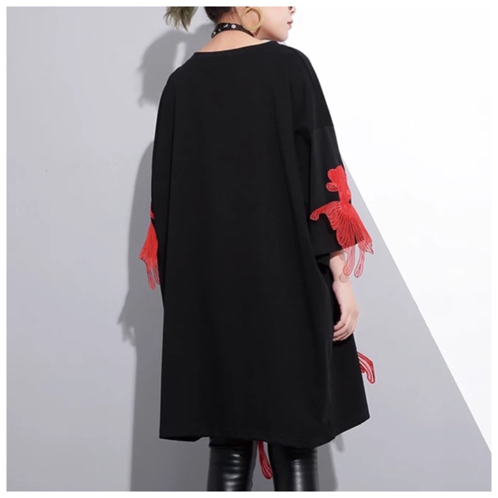 Black Bold Fish Appliqué Tunic Dress - Picture 2 of 7